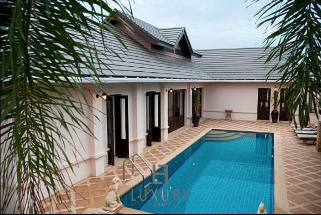 4 Bedroom Private Bali Style Villa Hh6 HHQ Exterior foto